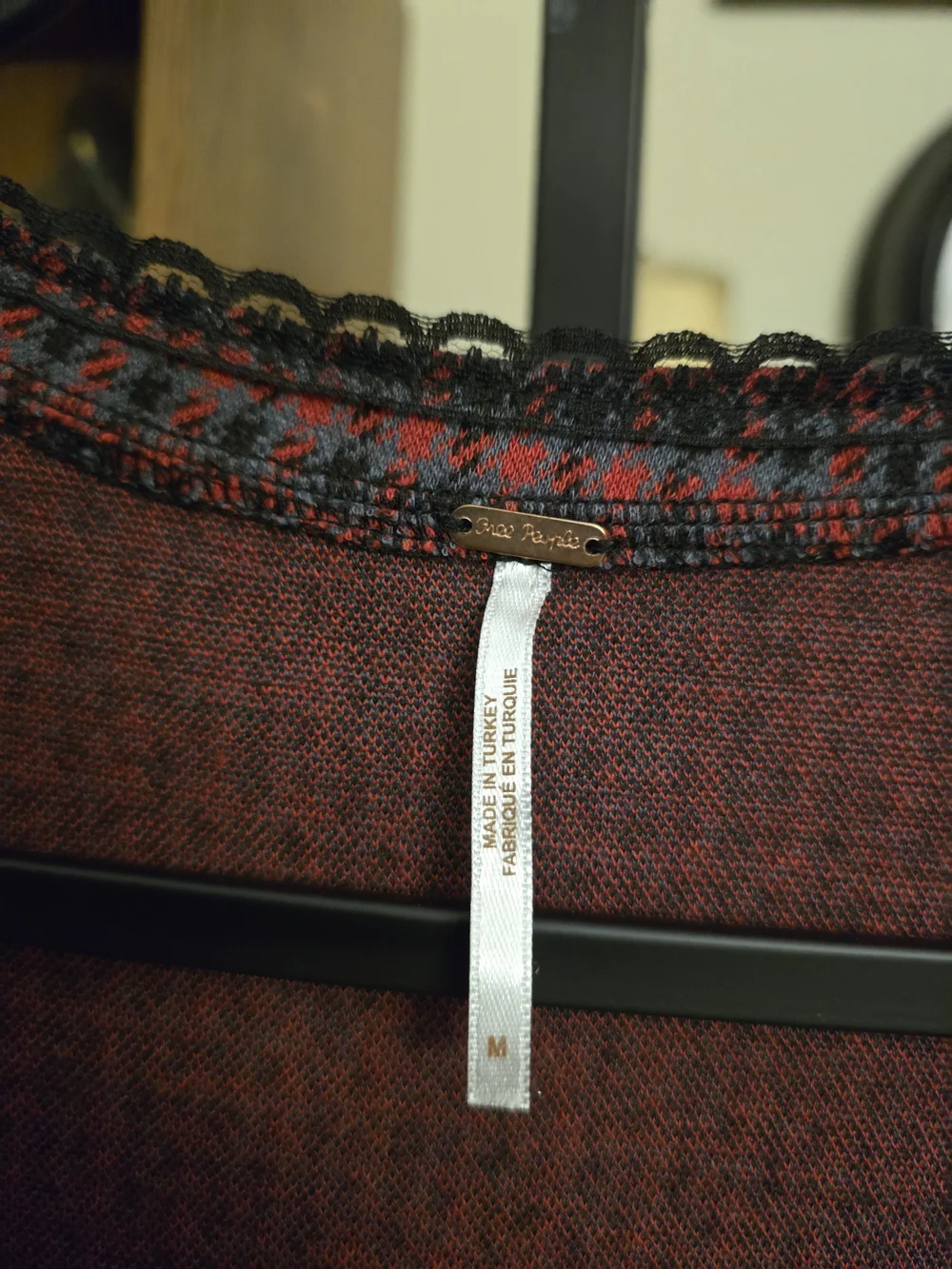 Free People Red Black Houndstooth Thermal Crop Top Long Sleeve Lace Trim Size M